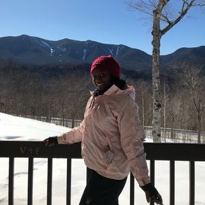 Meet your Posher, Shelly